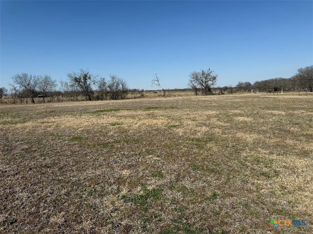 101.12 acres in Falls County - photo 11