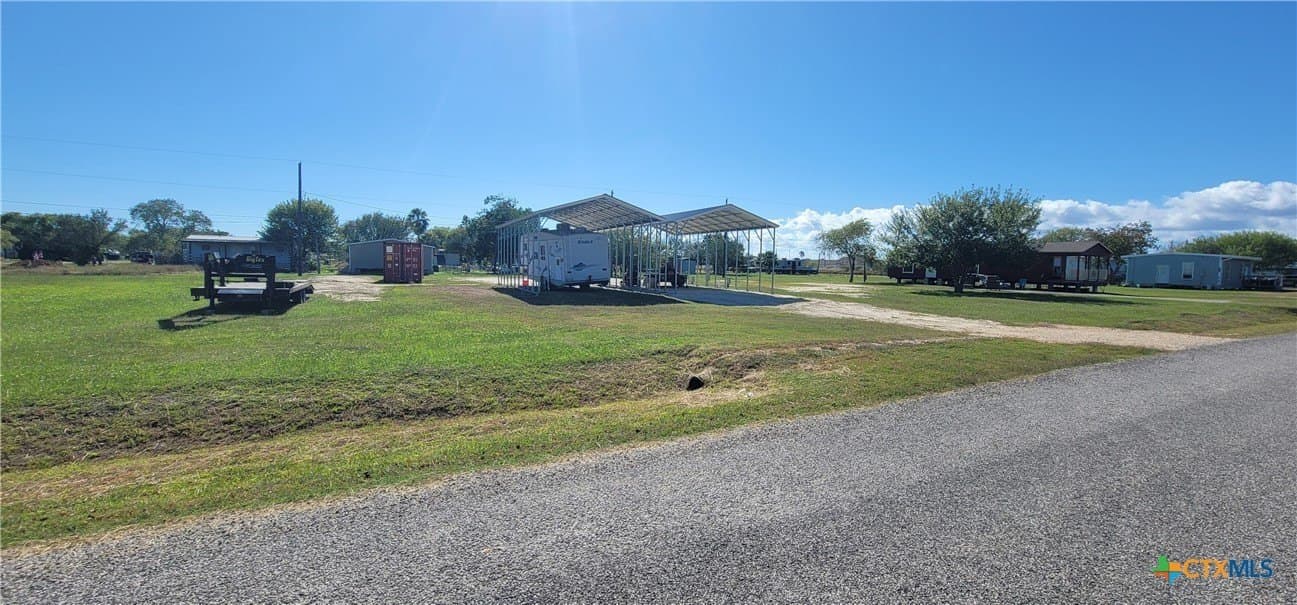 0.33 acres in Calhoun County - photo 2