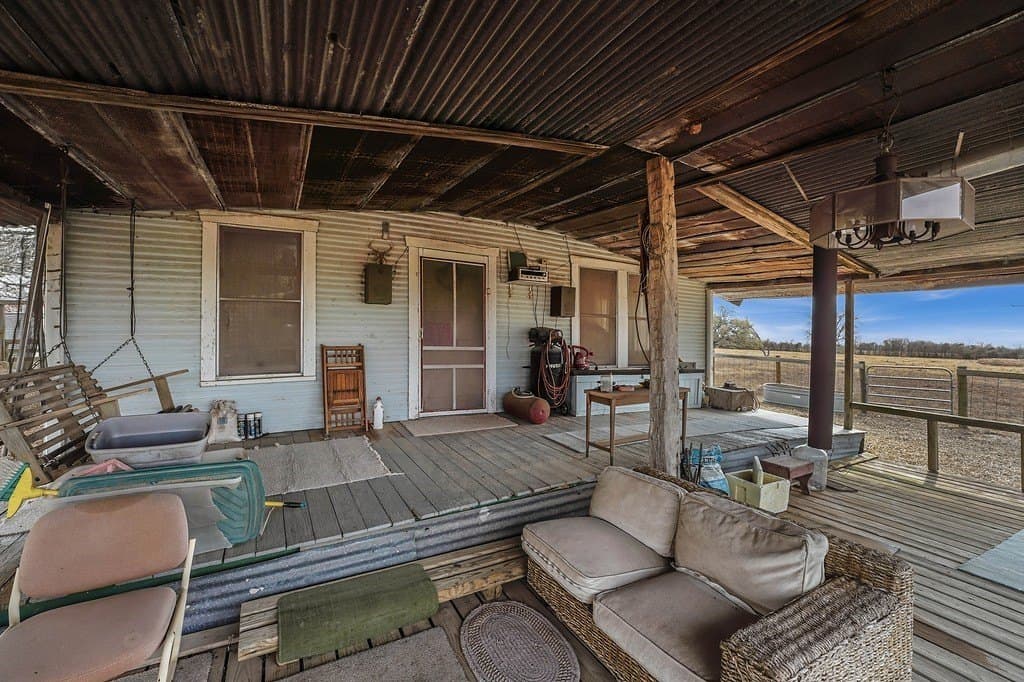 20 acres in Fayette County - photo 9