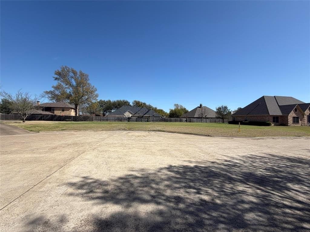 0.4 acres in Kaufman County - photo 2