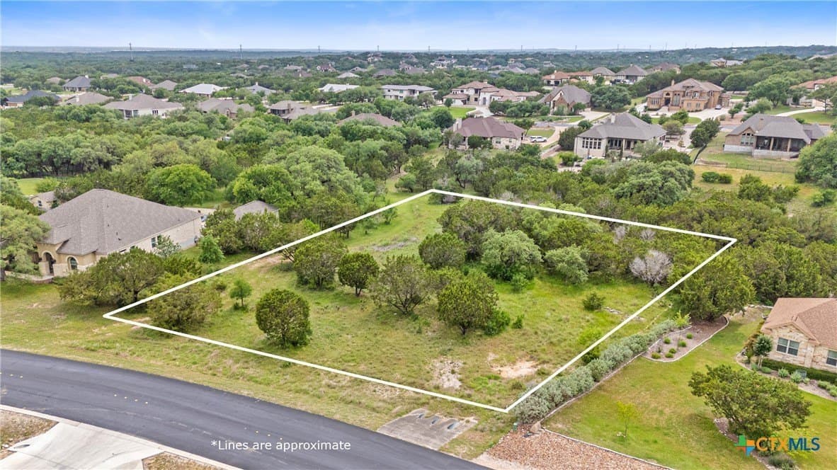 1.16 acres in Comal County - photo 2