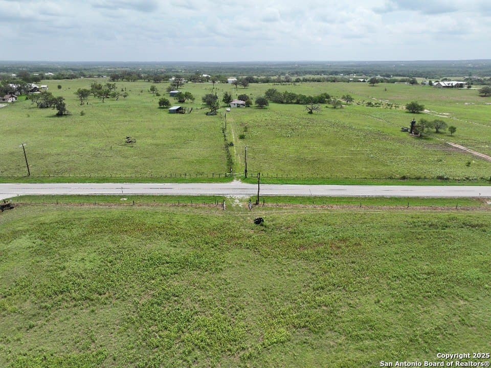 28 acres in Guadalupe County - photo 27