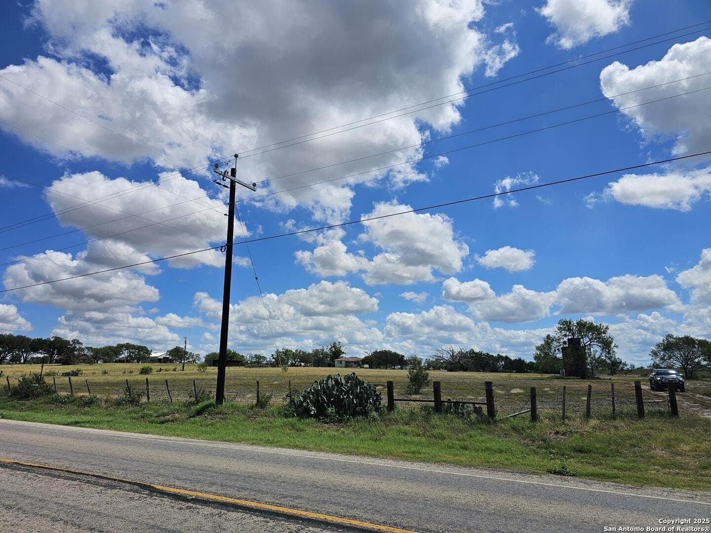28 acres in Guadalupe County - photo 9