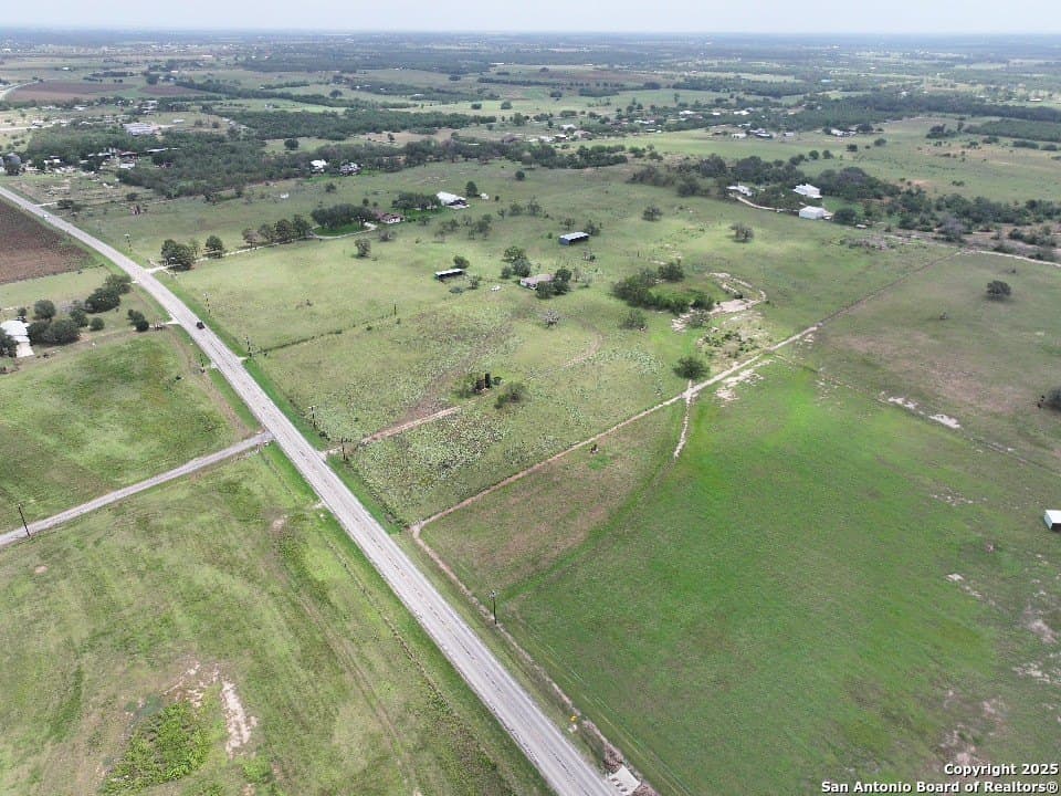 28 acres in Guadalupe County - photo 18