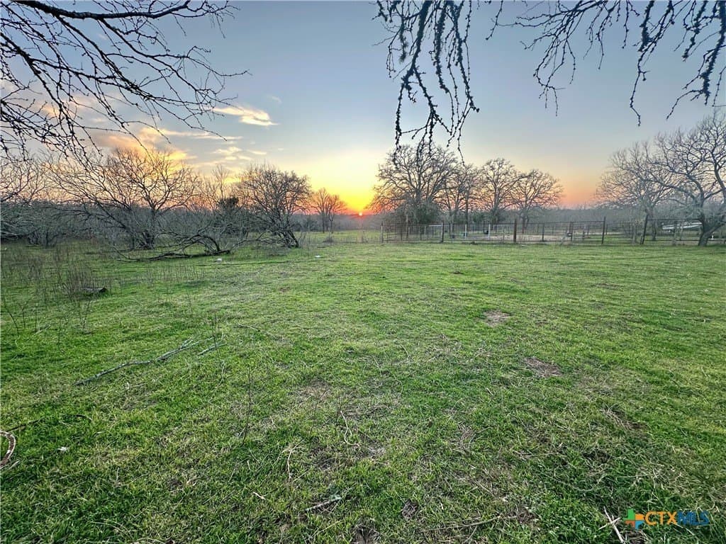 233.59 acres in Gonzales County - photo 5