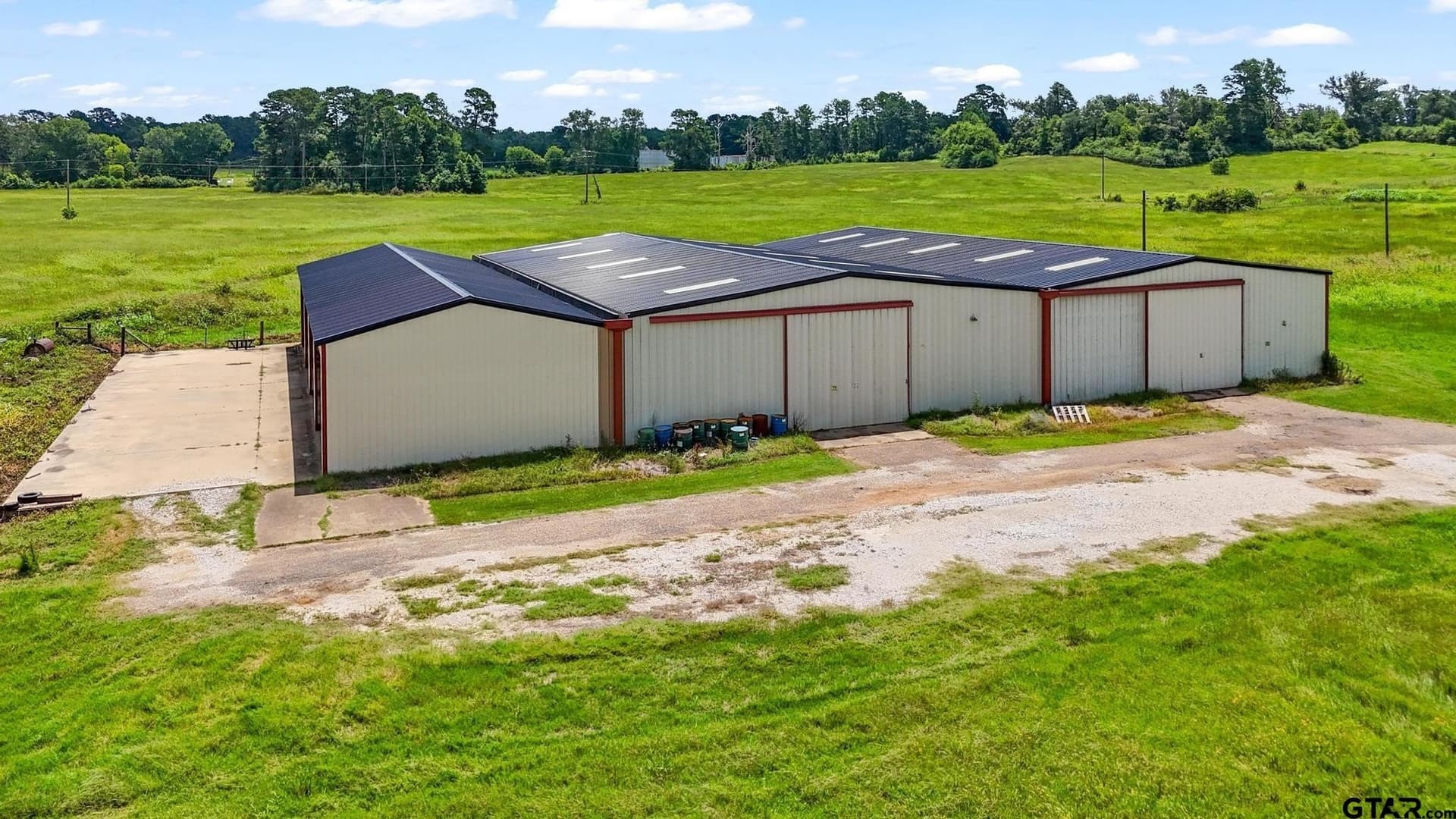 11074 W Highway 64 (42ac+Barns)