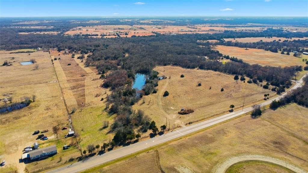 17 acres in Hopkins County - photo 8