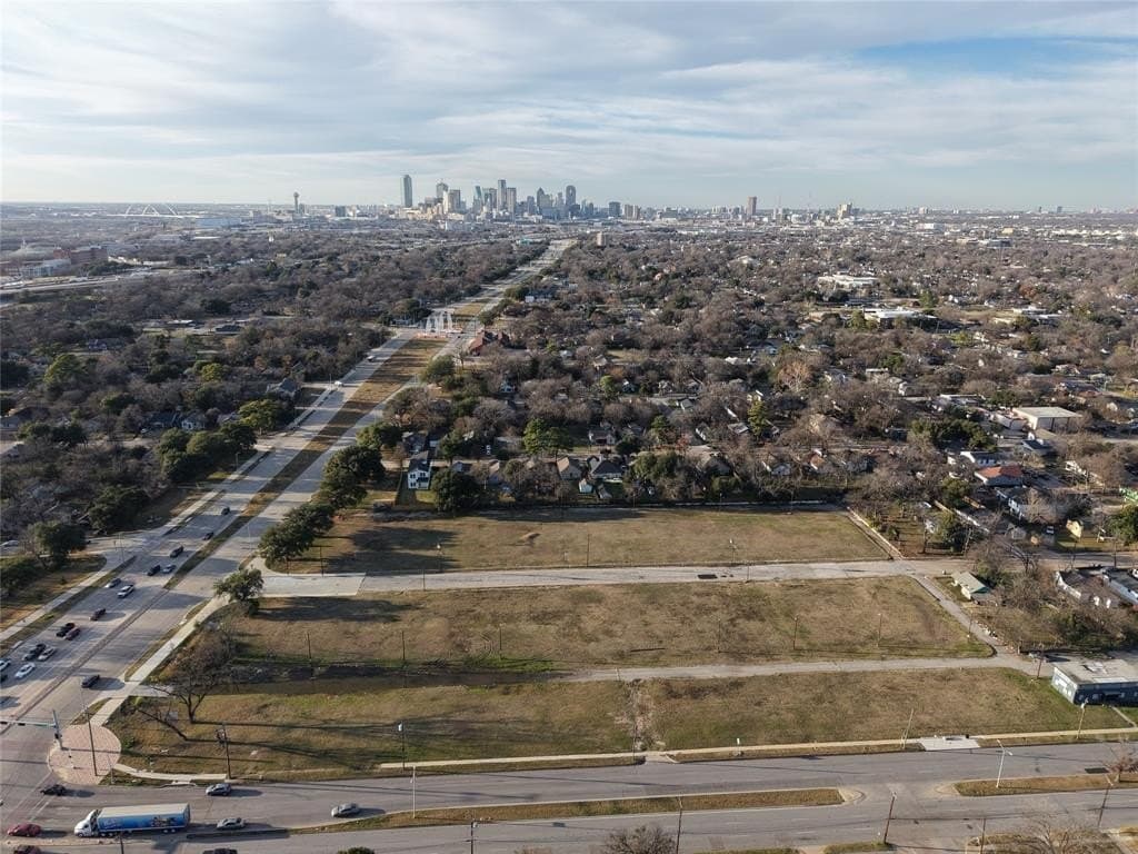 0.17 acres in Dallas County - photo 4