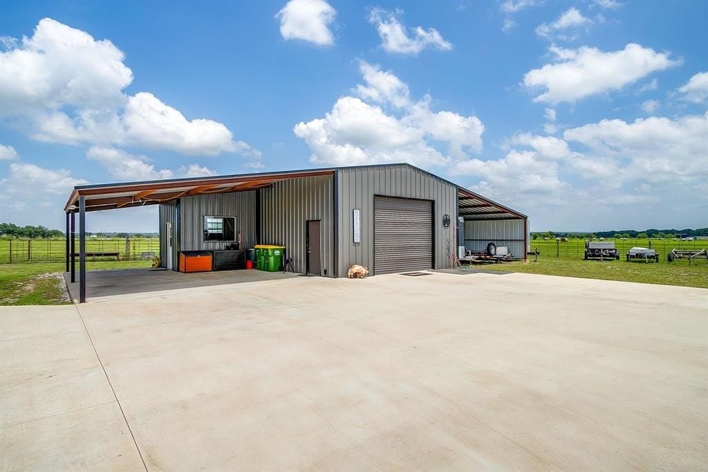 10 acres in Hill County - photo 34