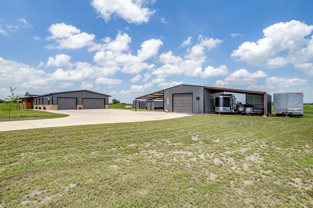 10 acres in Hill County - photo 36
