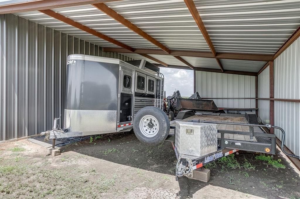 10 acres in Hill County - photo 32