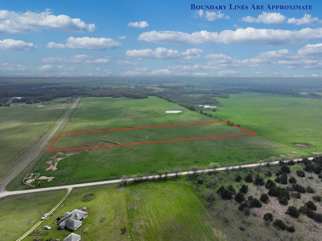 10.01 acres in Falls County - photo 11