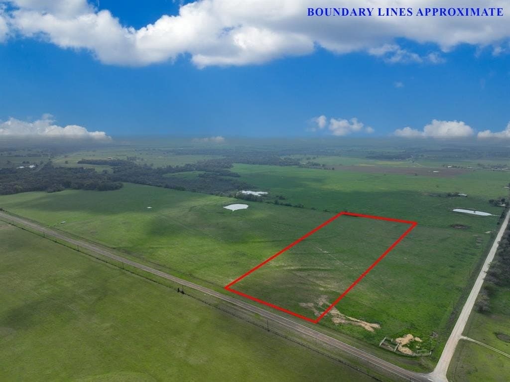 10.01 acres in Falls County - photo 8