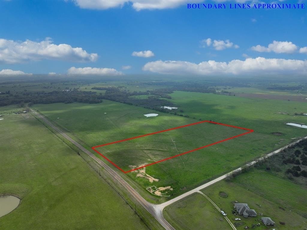 10.01 acres in Falls County - photo 9