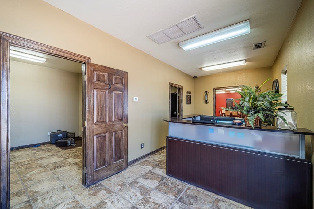 10 acres in Gaines County - photo 4