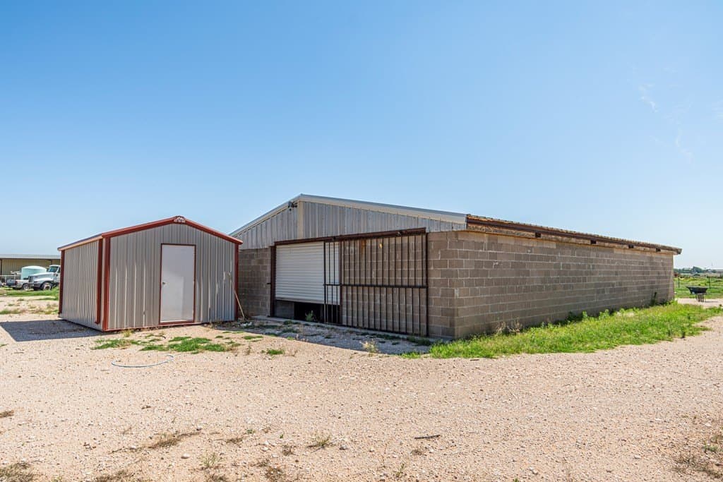10 acres in Gaines County - photo 25