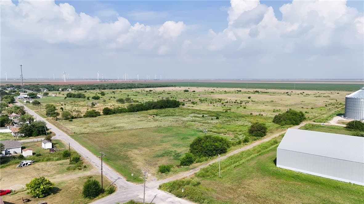 5.56 acres in San Patricio County - photo 10
