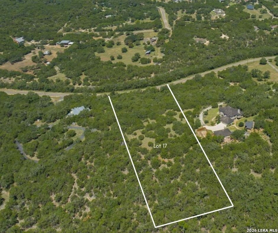 5.89 acres in Comal County - photo 3