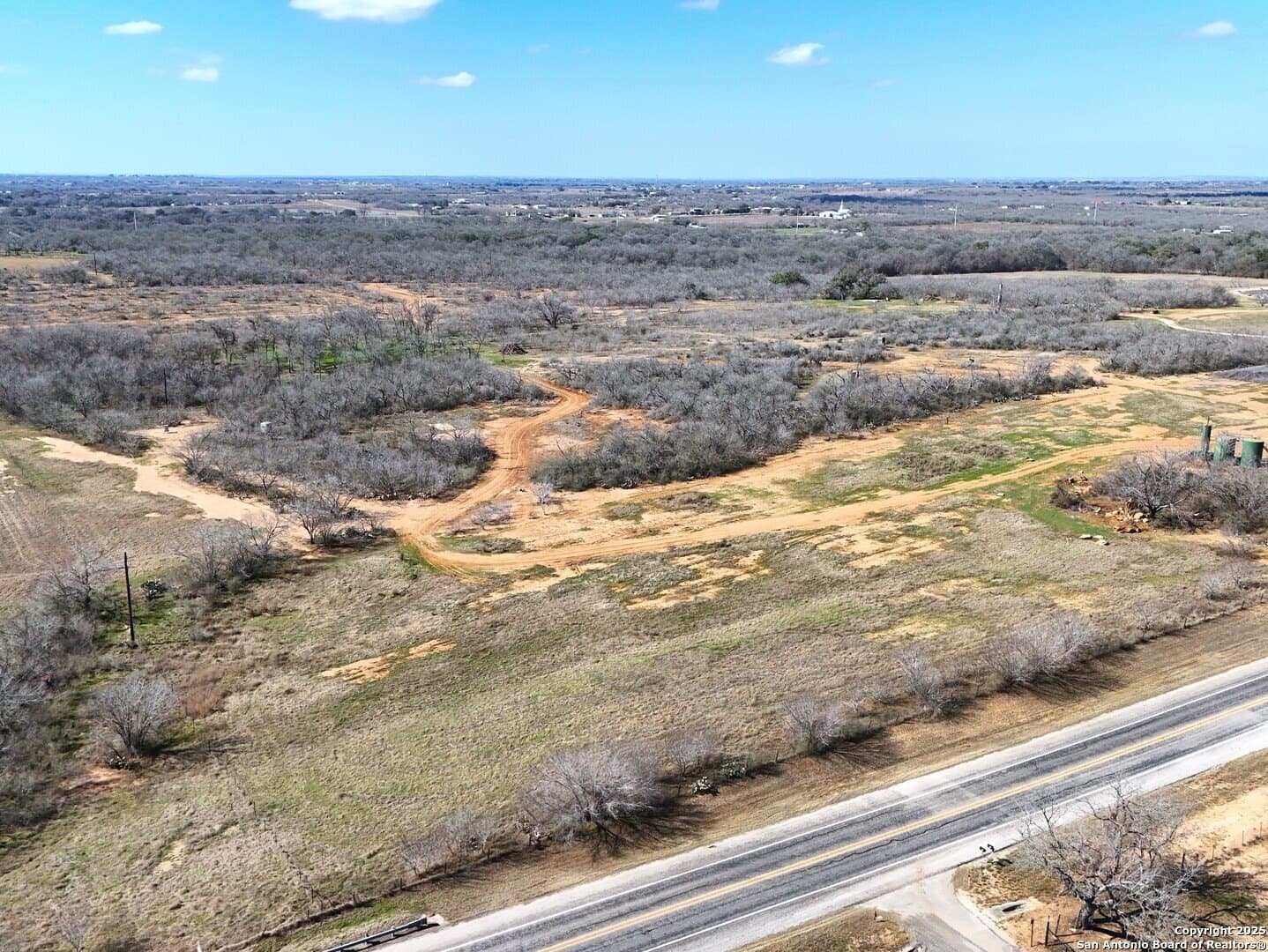 69.68 acres in Guadalupe County - photo 2
