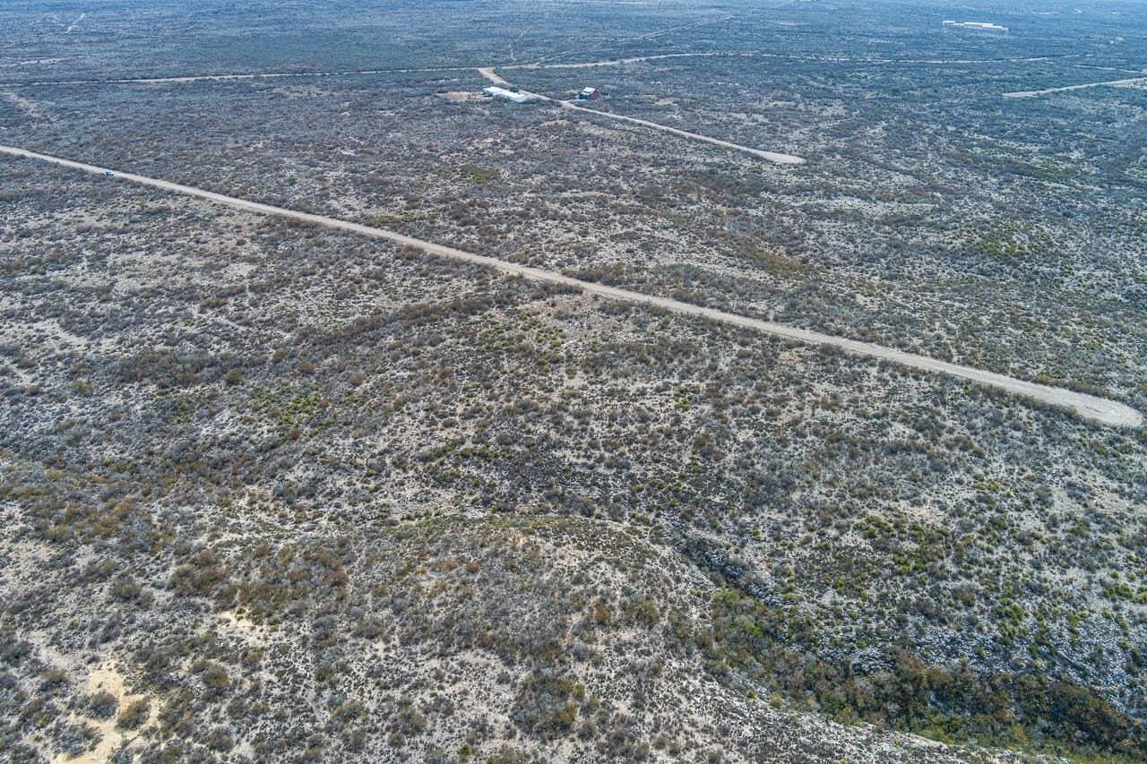 16.4 acres in Val Verde County - photo 13