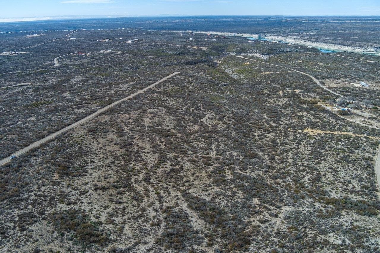 16.4 acres in Val Verde County - photo 10