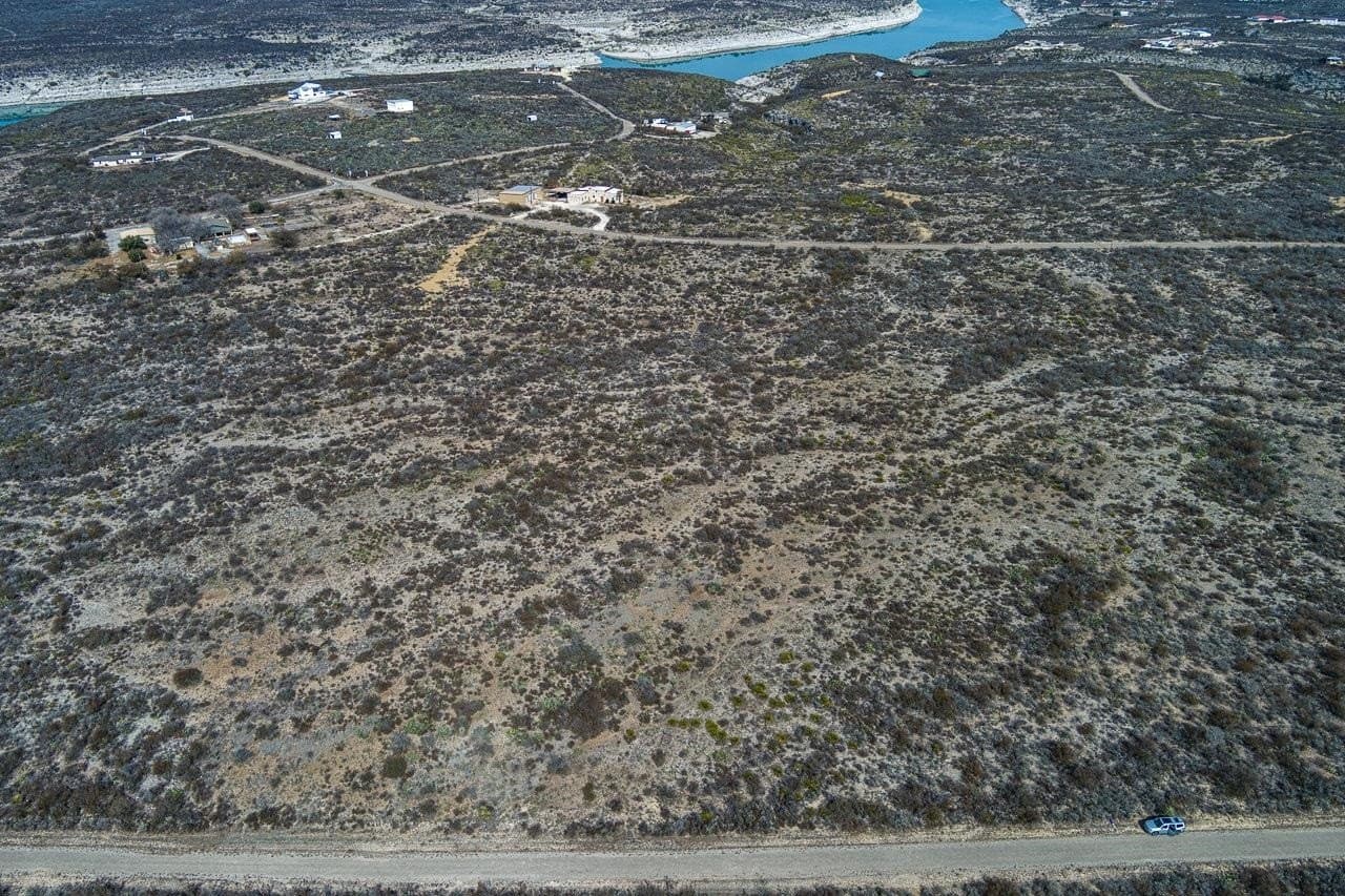 16.4 acres in Val Verde County - photo 6