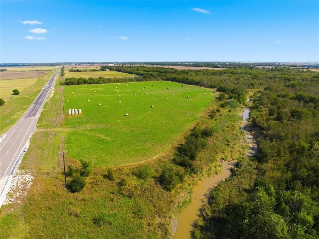 23.1 acres in Falls County - photo 8