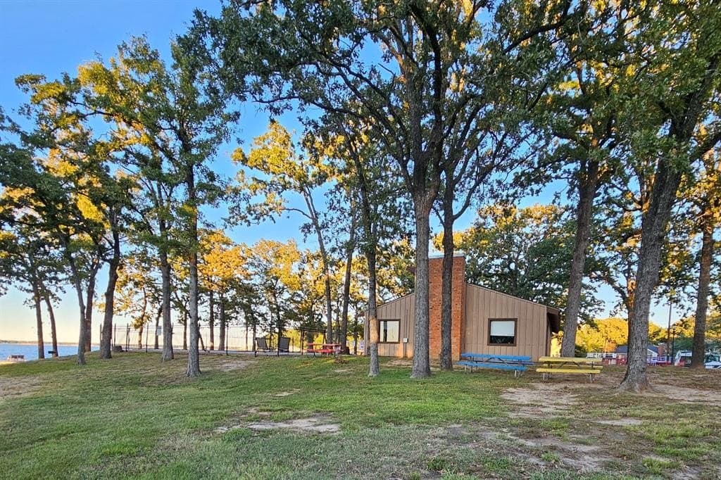 0.14 acres in Henderson County - photo 5