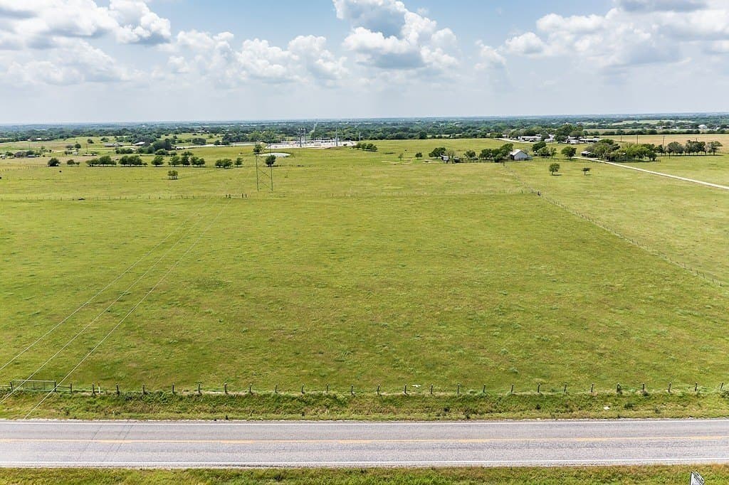 88.46 acres in Colorado County - photo 3