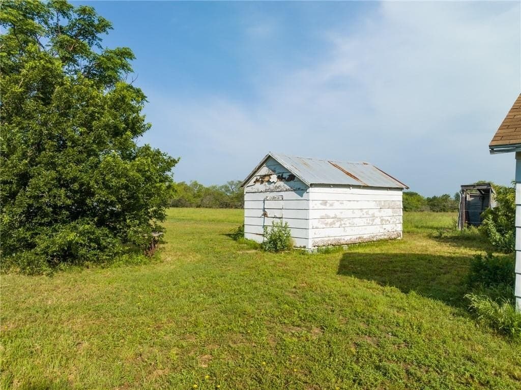 159.76 acres in McLennan County - photo 73
