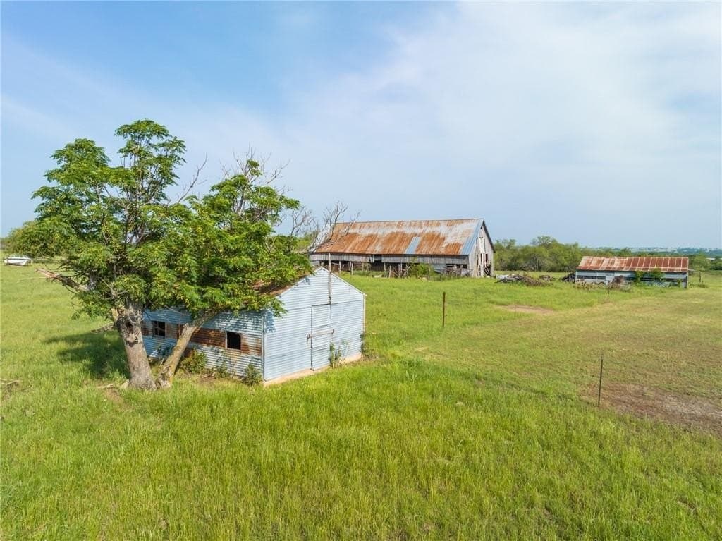 159.76 acres in McLennan County - photo 66