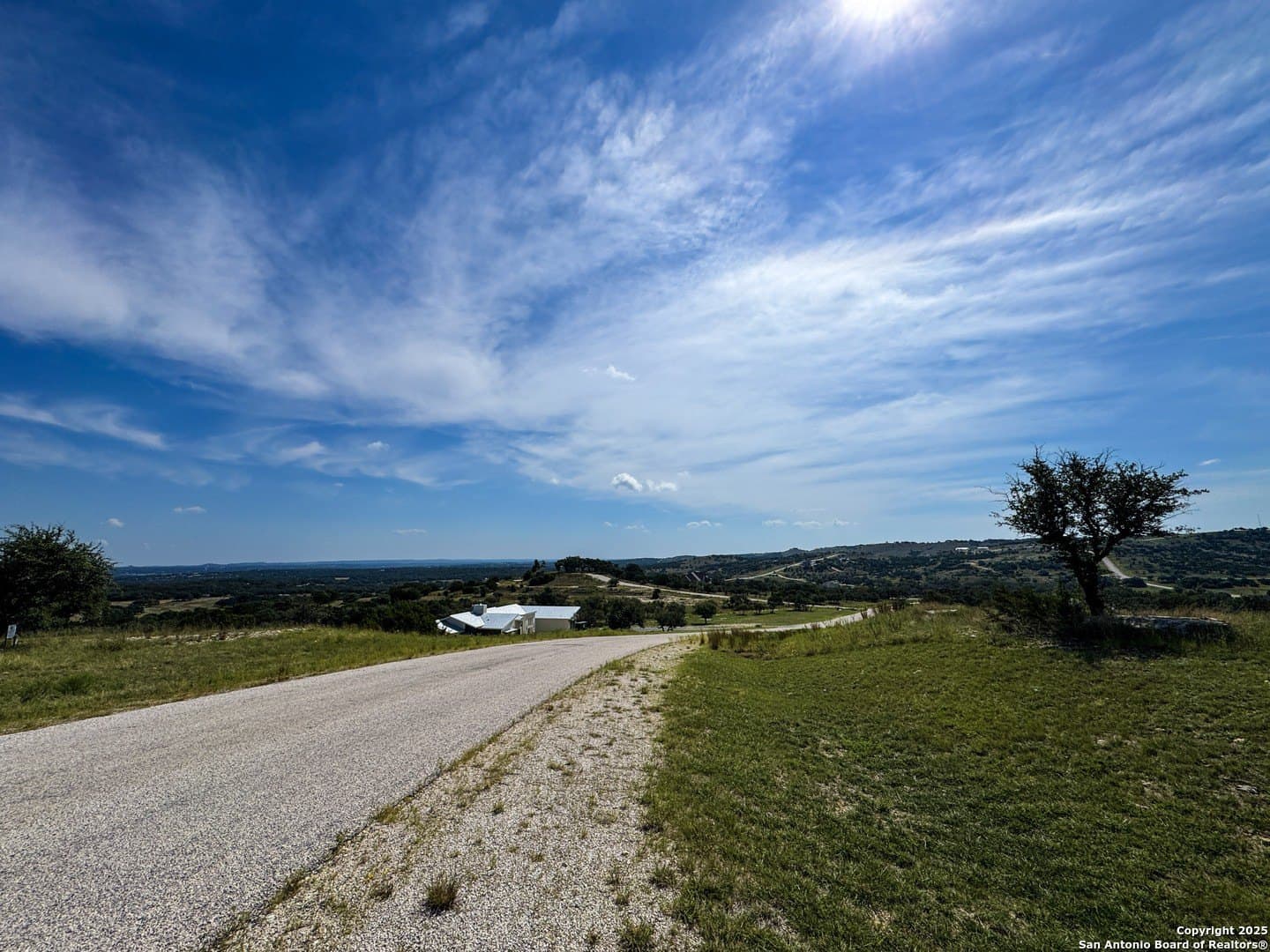 5 acres in Blanco County - photo 3