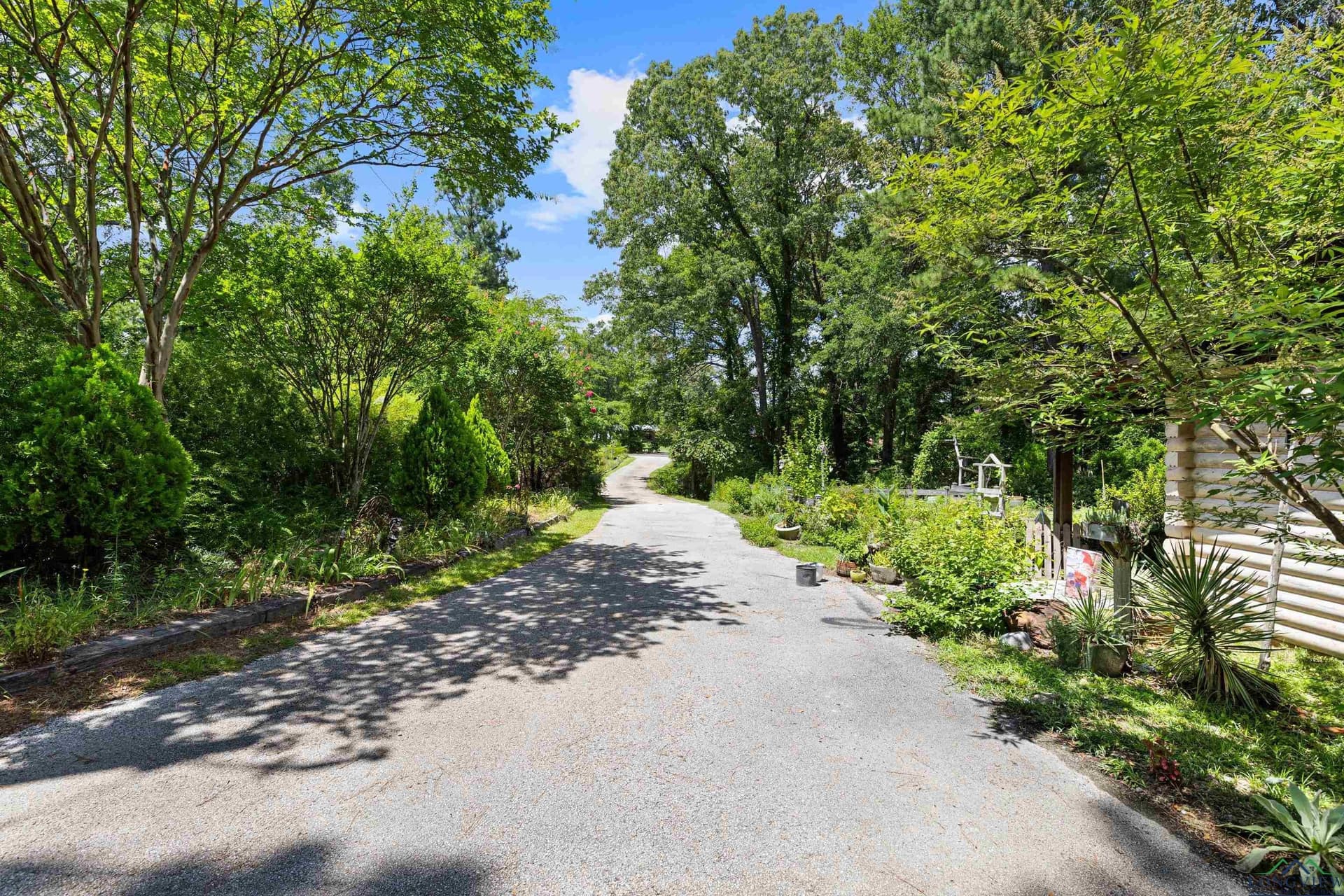 10.18 acres in Gregg County - photo 9