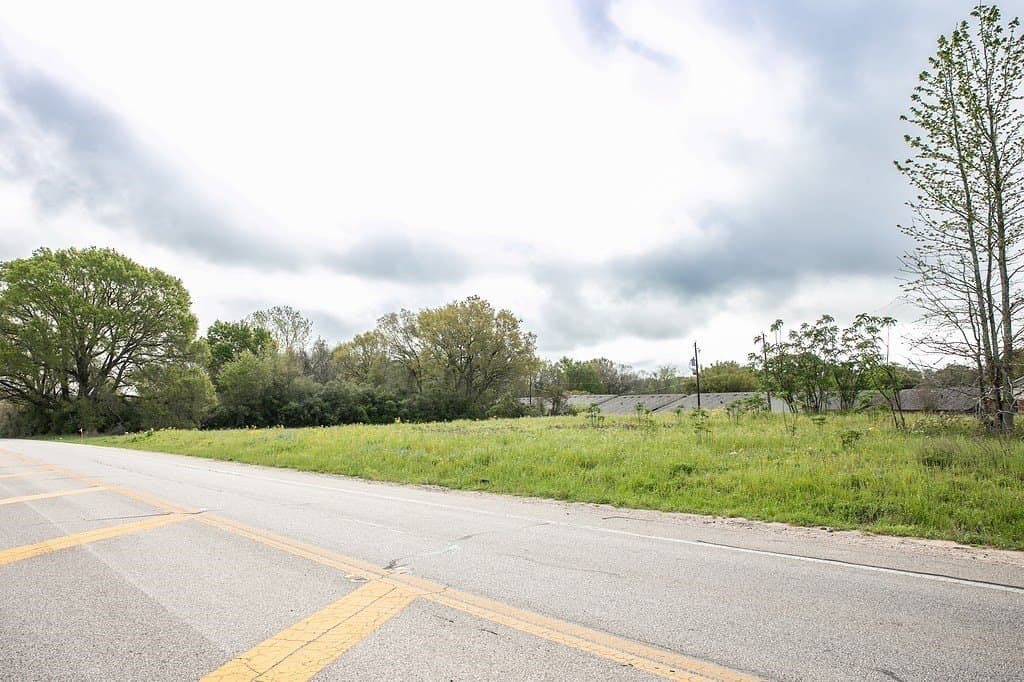 2.45 acres in Waller County - photo 6
