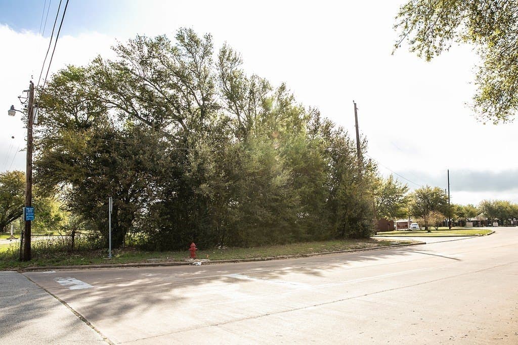 2.45 acres in Waller County - photo 3