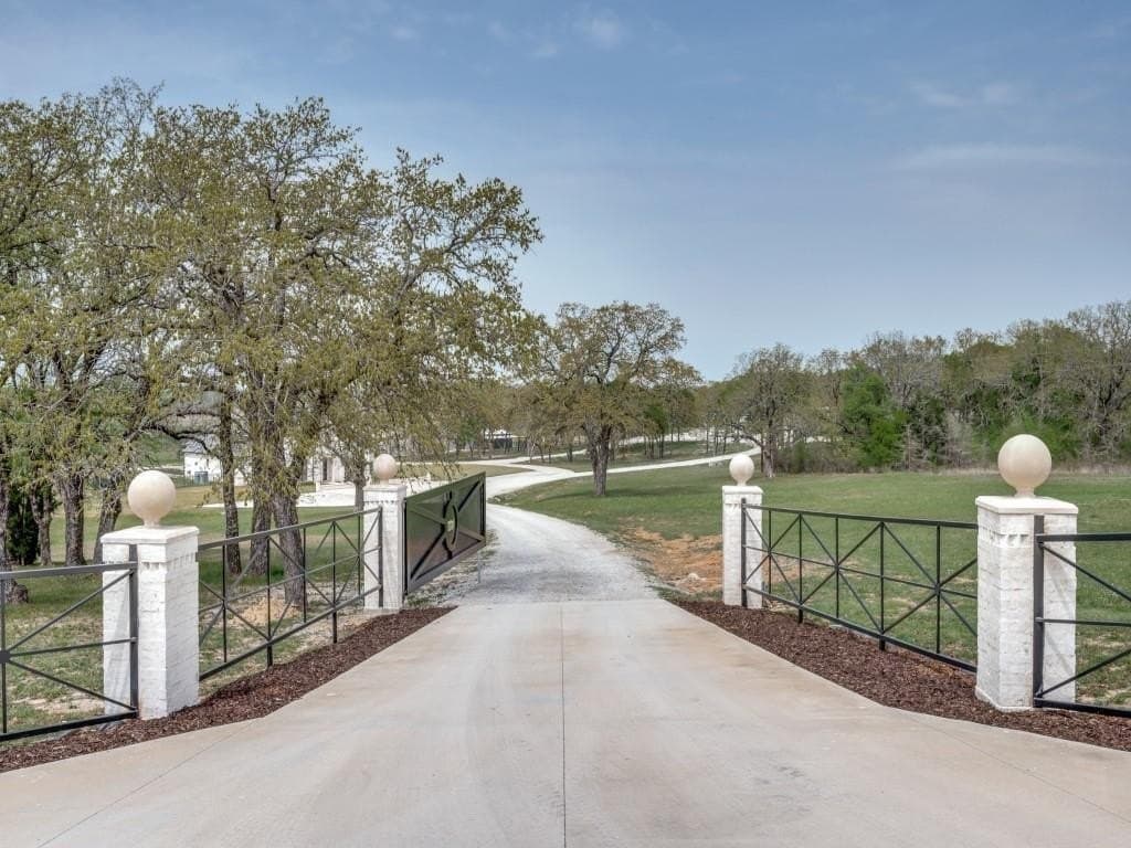 83.81 acres in Wise County - photo 4