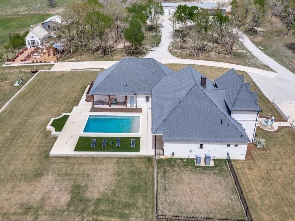 83.81 acres in Wise County - photo 3