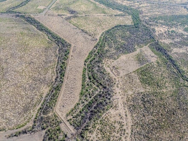 10 acres in Maverick County - photo 10