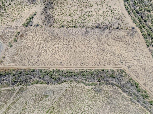 10 acres in Maverick County - photo 4