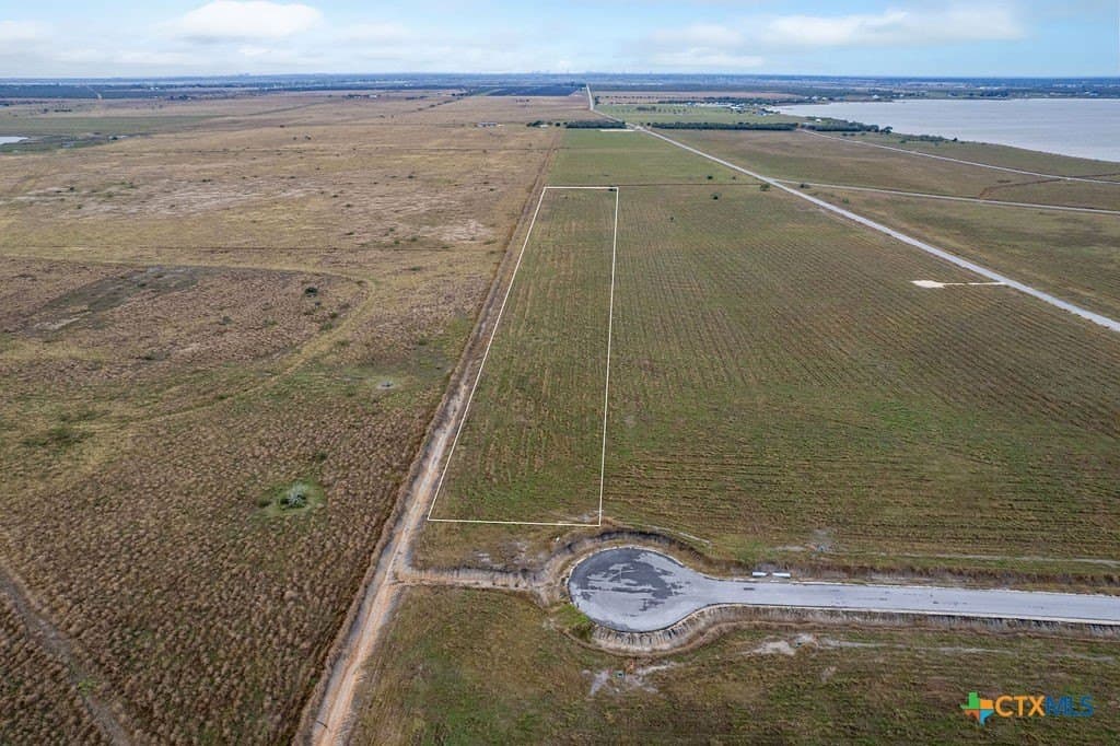 2.01 acres in Calhoun County - photo 4