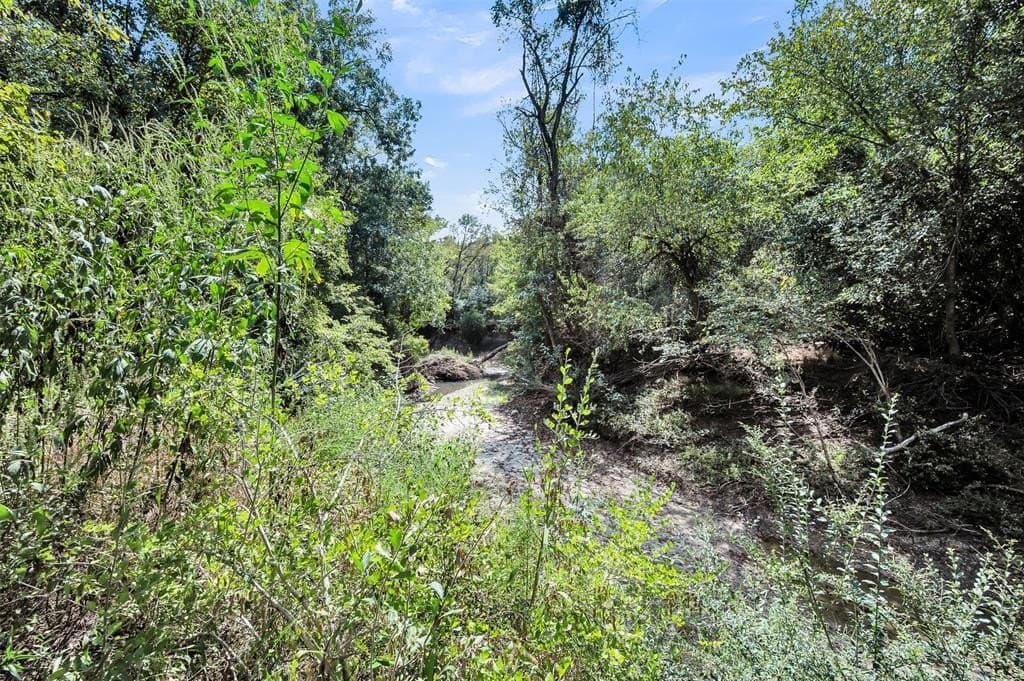 5.1 acres in Ellis County - photo 26