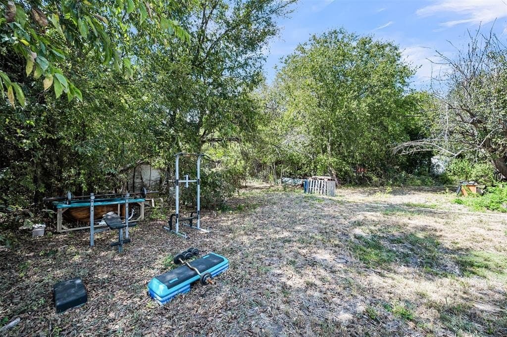 5.1 acres in Ellis County - photo 23