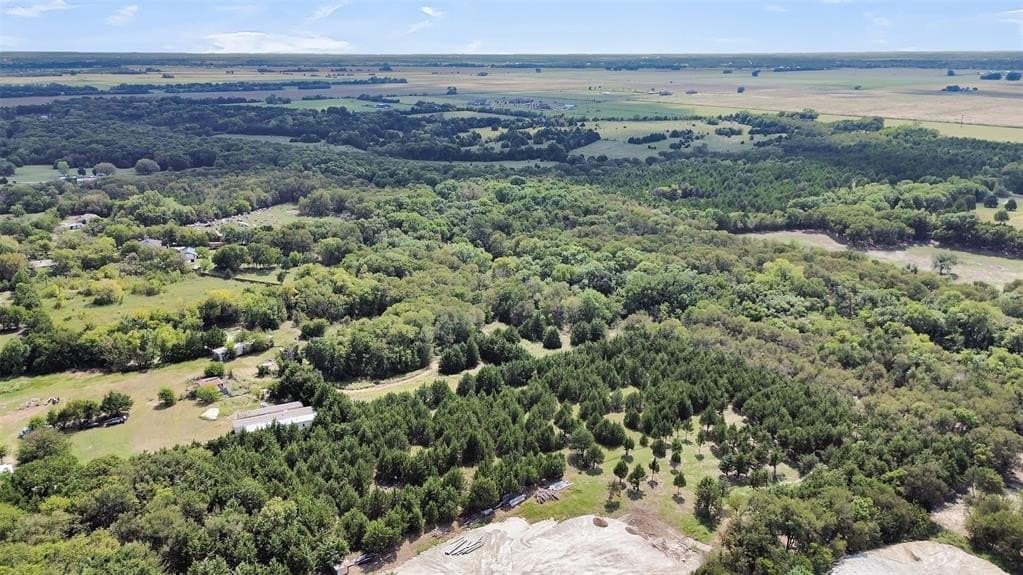 5.1 acres in Ellis County - photo 20