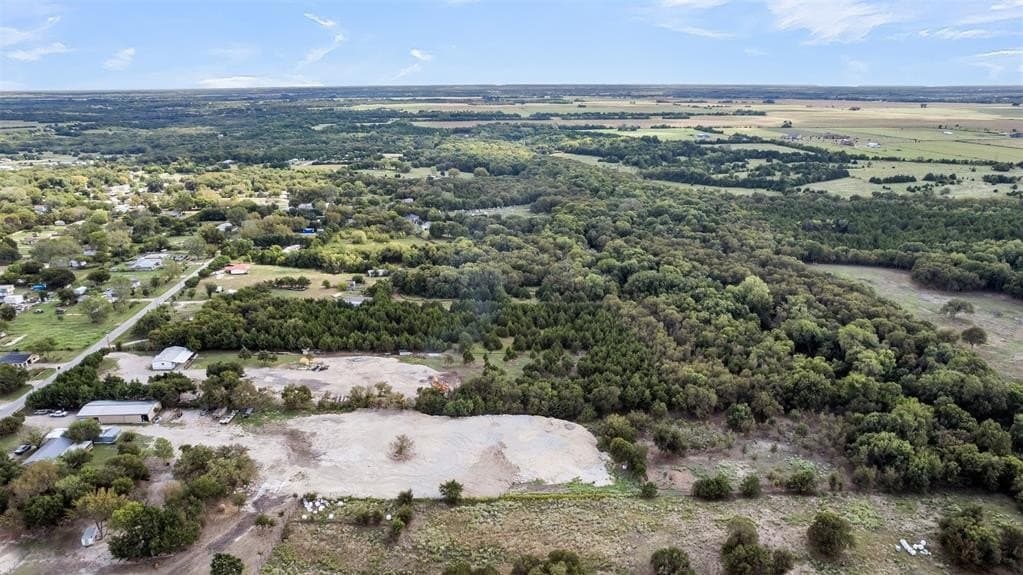 5.1 acres in Ellis County - photo 7