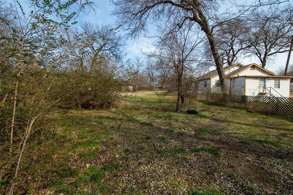 0.38 acres in Grayson County - photo 9