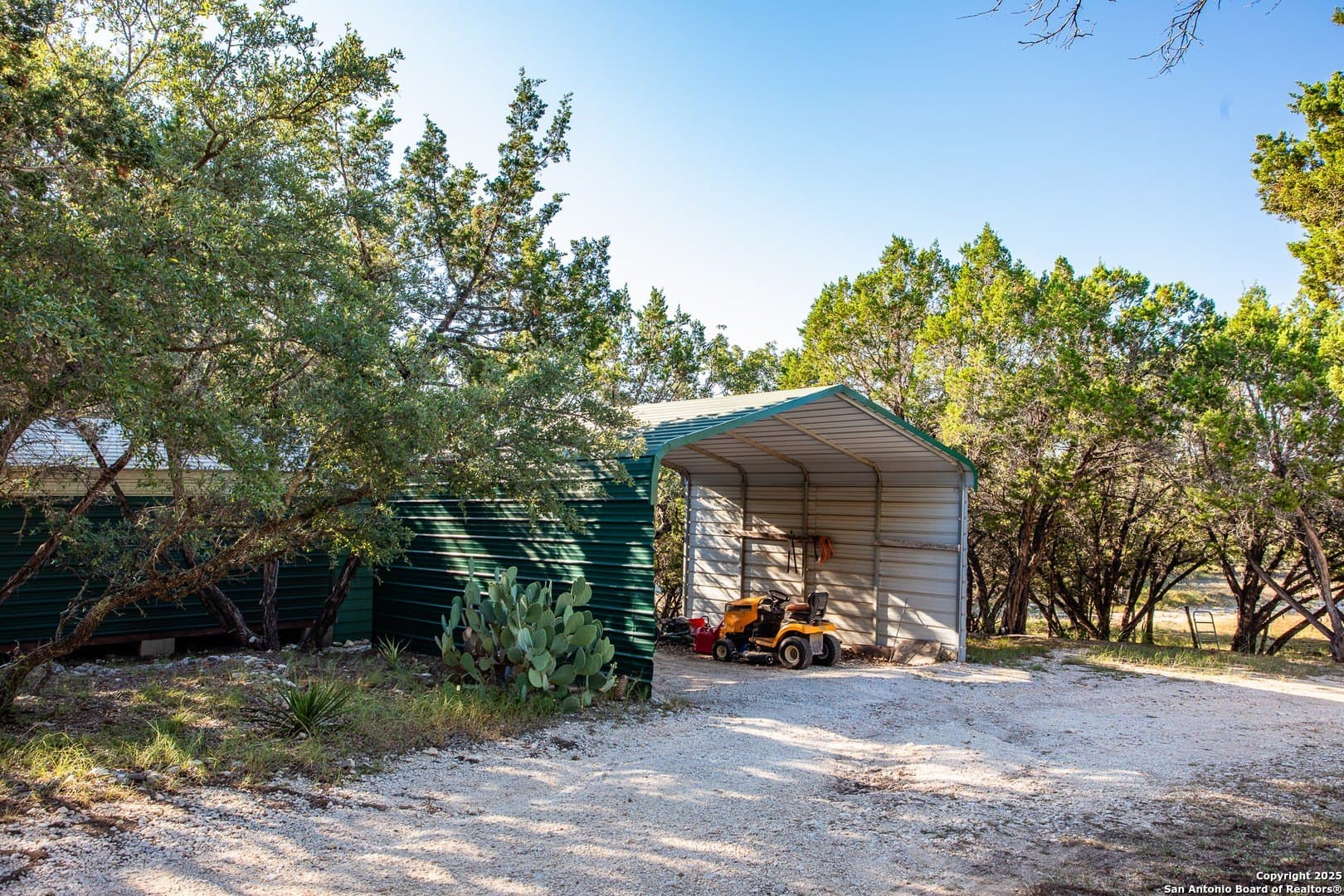 22.24 acres in Bandera County - photo 11