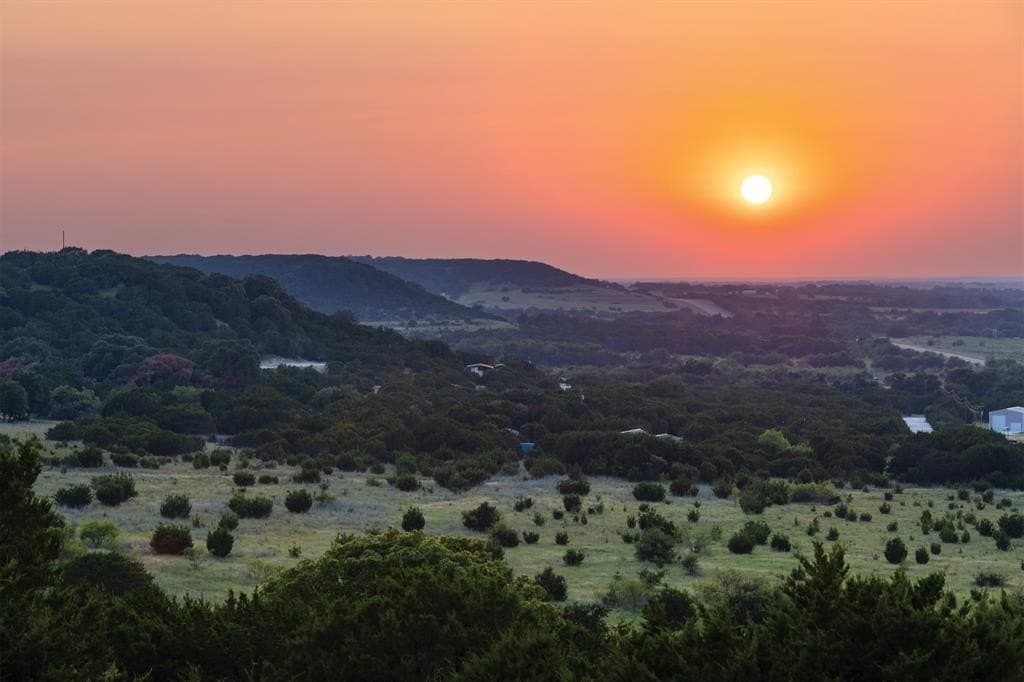 190.06 acres in Bosque County - photo 4