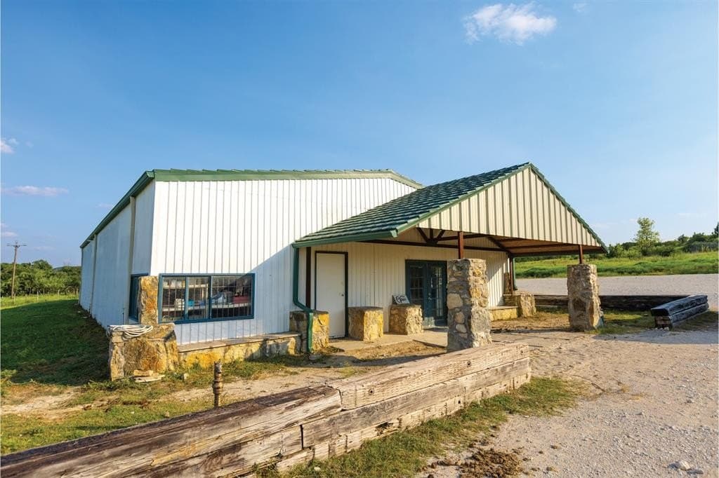 190.06 acres in Bosque County - photo 38
