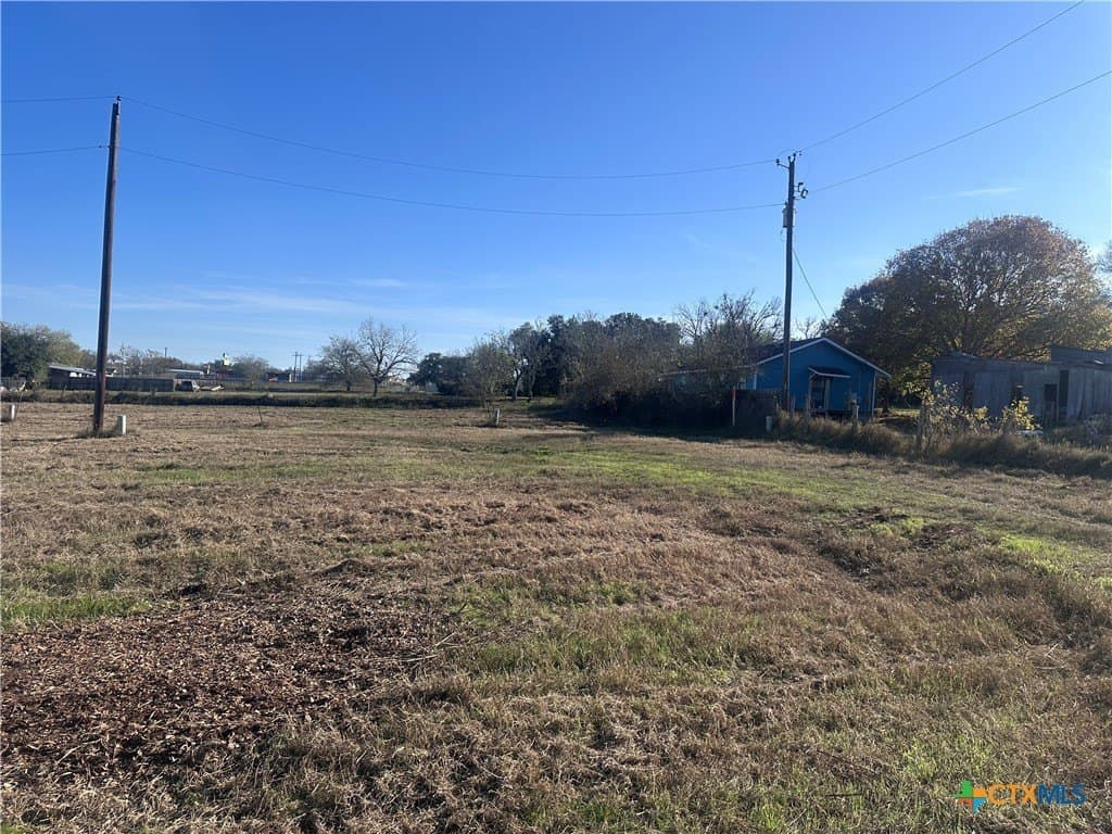 1.3 acres in Wilson County - photo 3