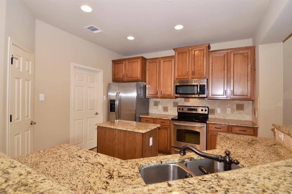 10.46 acres in Dallas County - photo 10